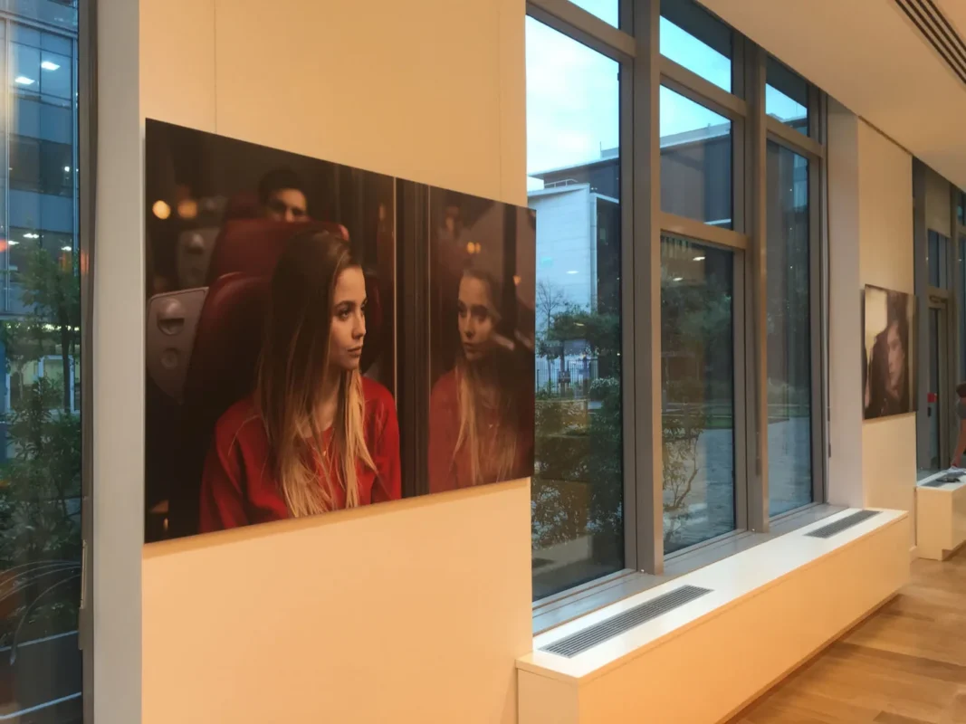 Contre collage de photographie sur dibond et châssis aluminium pour le Hall SNCF
